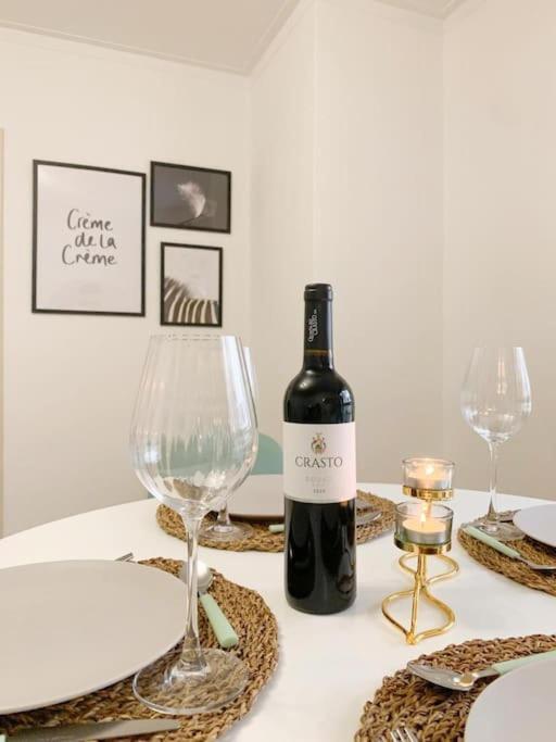 Music Flat - Very & Free Parking Apartamento Oporto